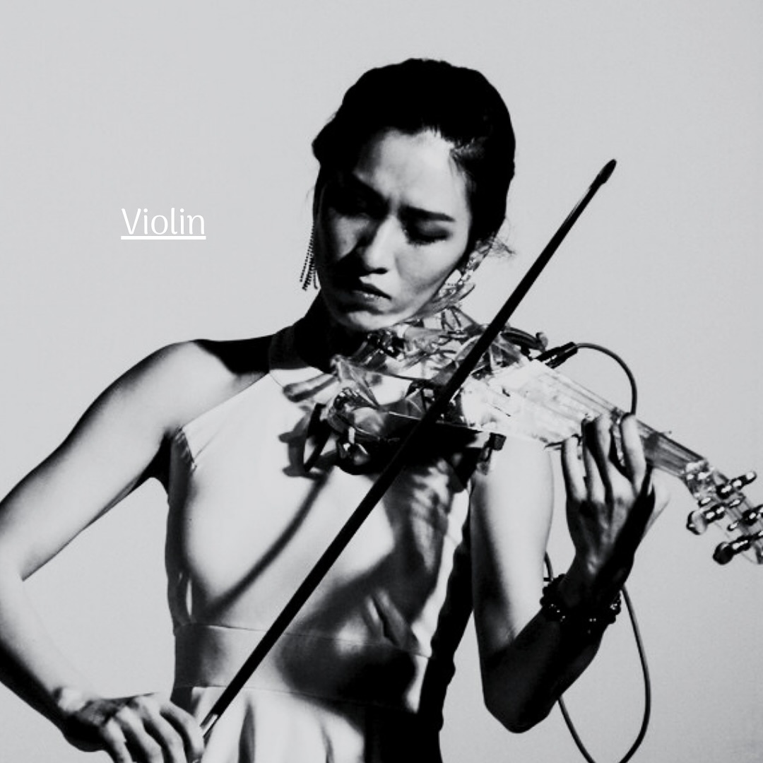 羅月廷｜Strings Beyond Borders 黑白演出肖像